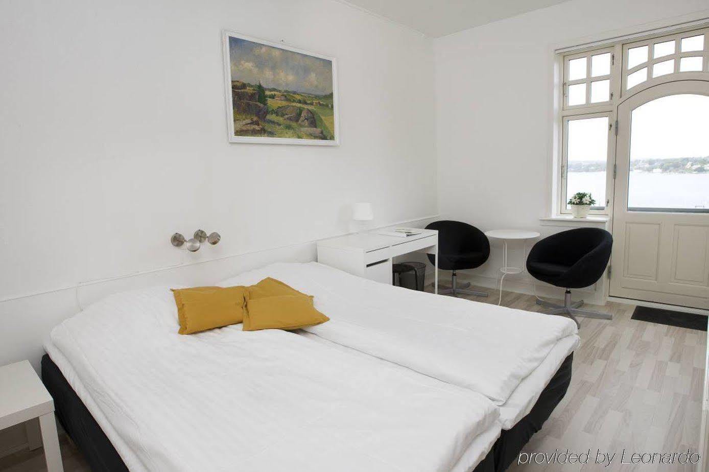 Hotell Troense 3*